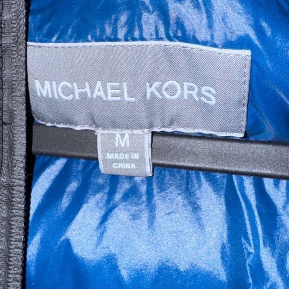 Michael Kors Men's Down Puffer Jacket - Picture 5 of 6